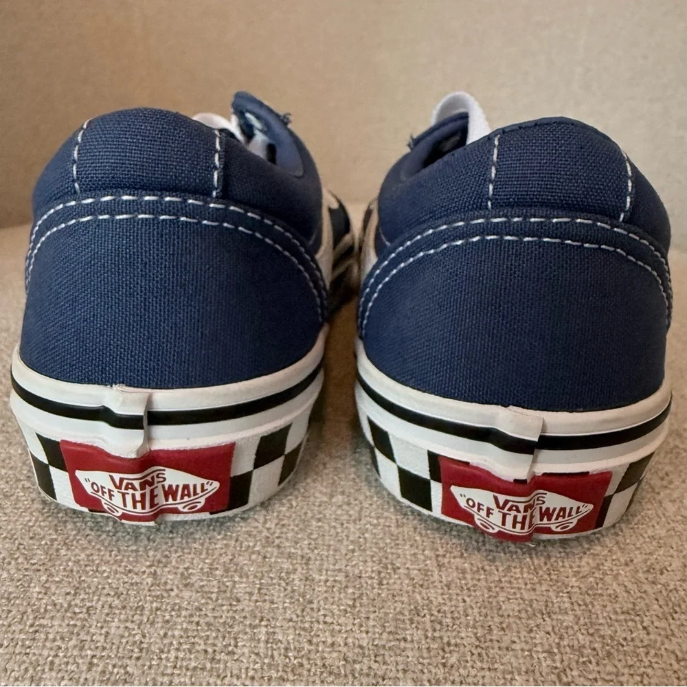 NWOT Vans Ward navy blue/ white canvas sneakers size youth 13 (unisex)